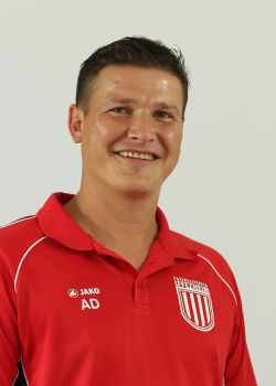 trainer_d2_adem-delic trainer_d2_adem-delic
